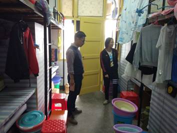 94C85A10F28004AD061A90459BAD0BA7